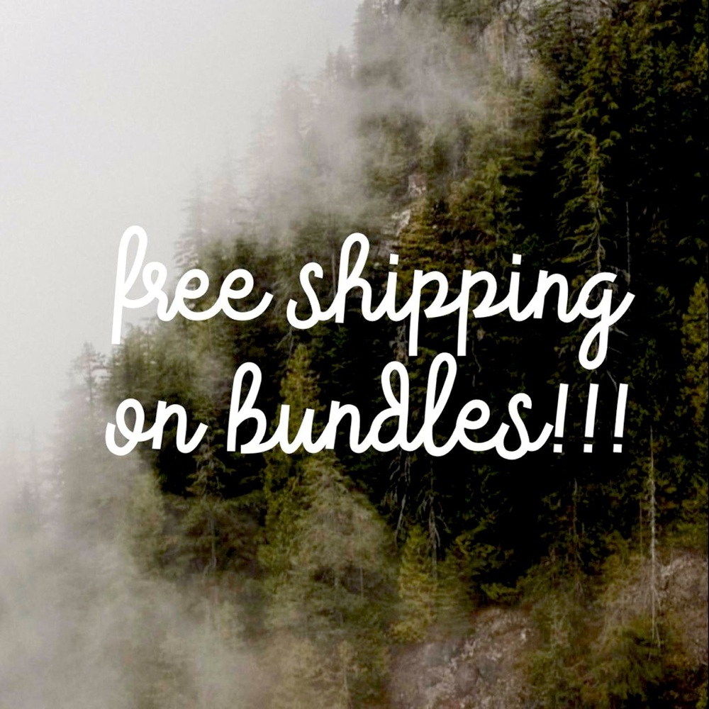 FREE Shipping on bundles 😎☀️